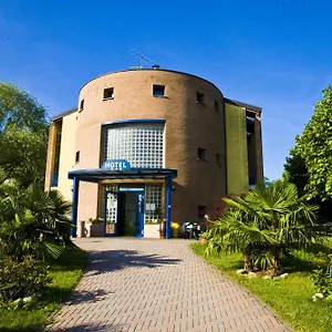 hotel-il-canneto.it-lombardy.com/