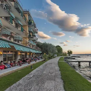 hotel-nettuno-brenzone.hotelinveneto.com/